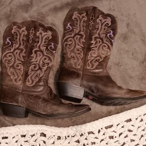 Womens sz8.5 justin boots